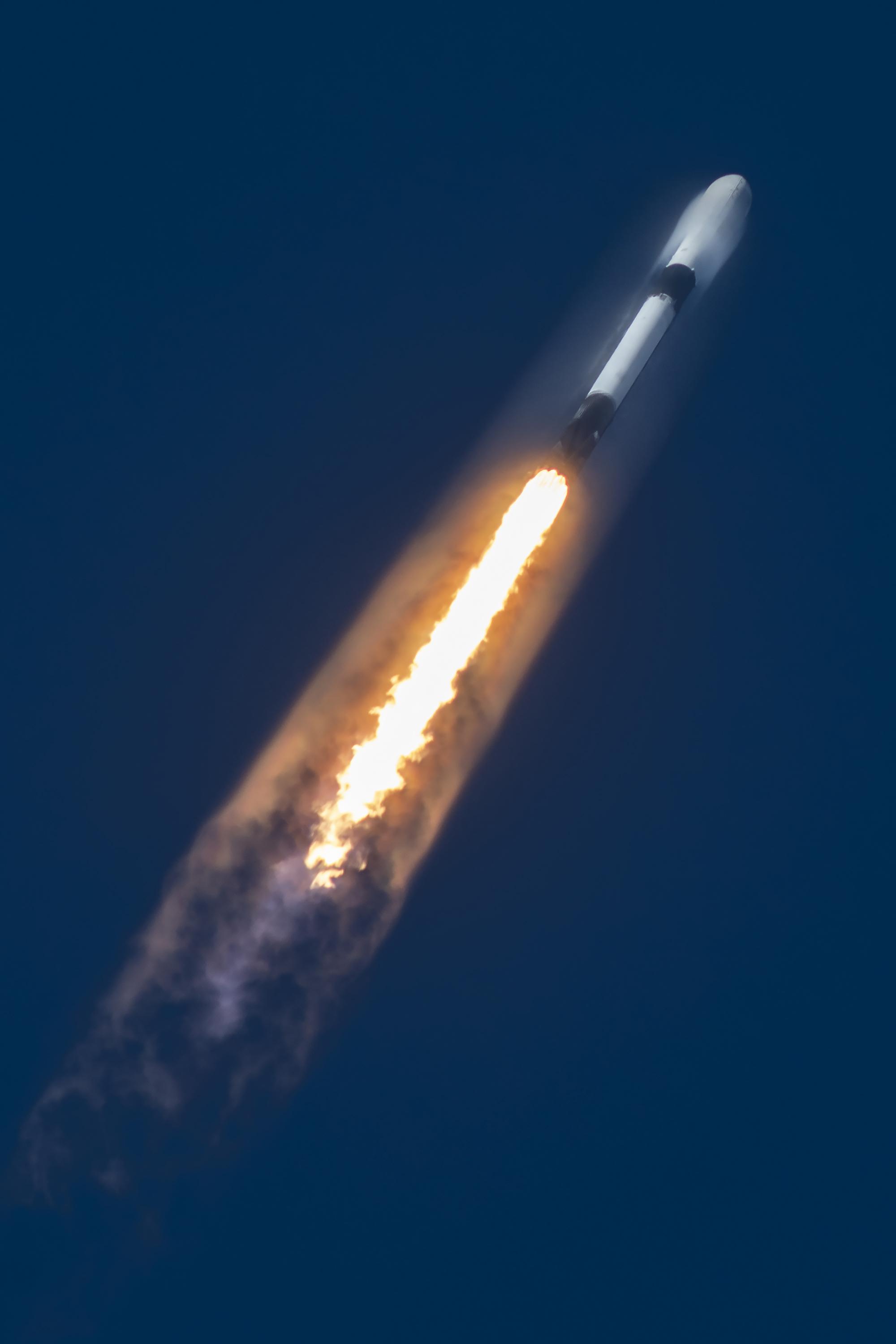 SpaceX卡纳维拉尔角SLC-40再发23颗星链卫星，任务编号G6-54