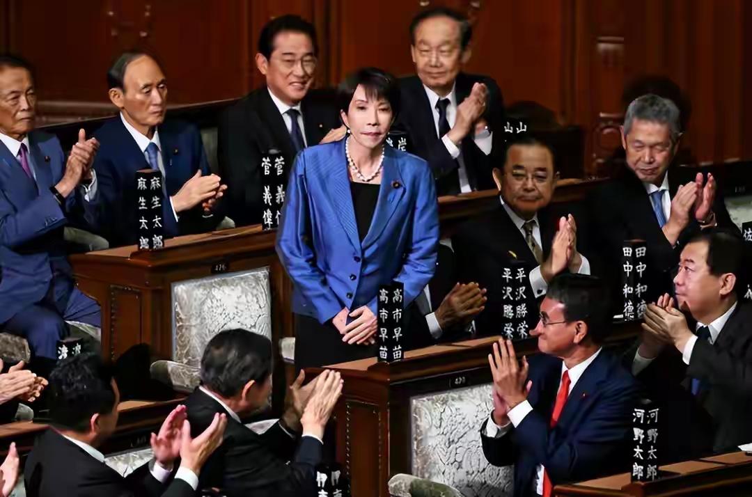 高市“闪电解散”国会，意在趁支持率高进行一场政治豪赌，巩固其右倾政权！此举反倒逼