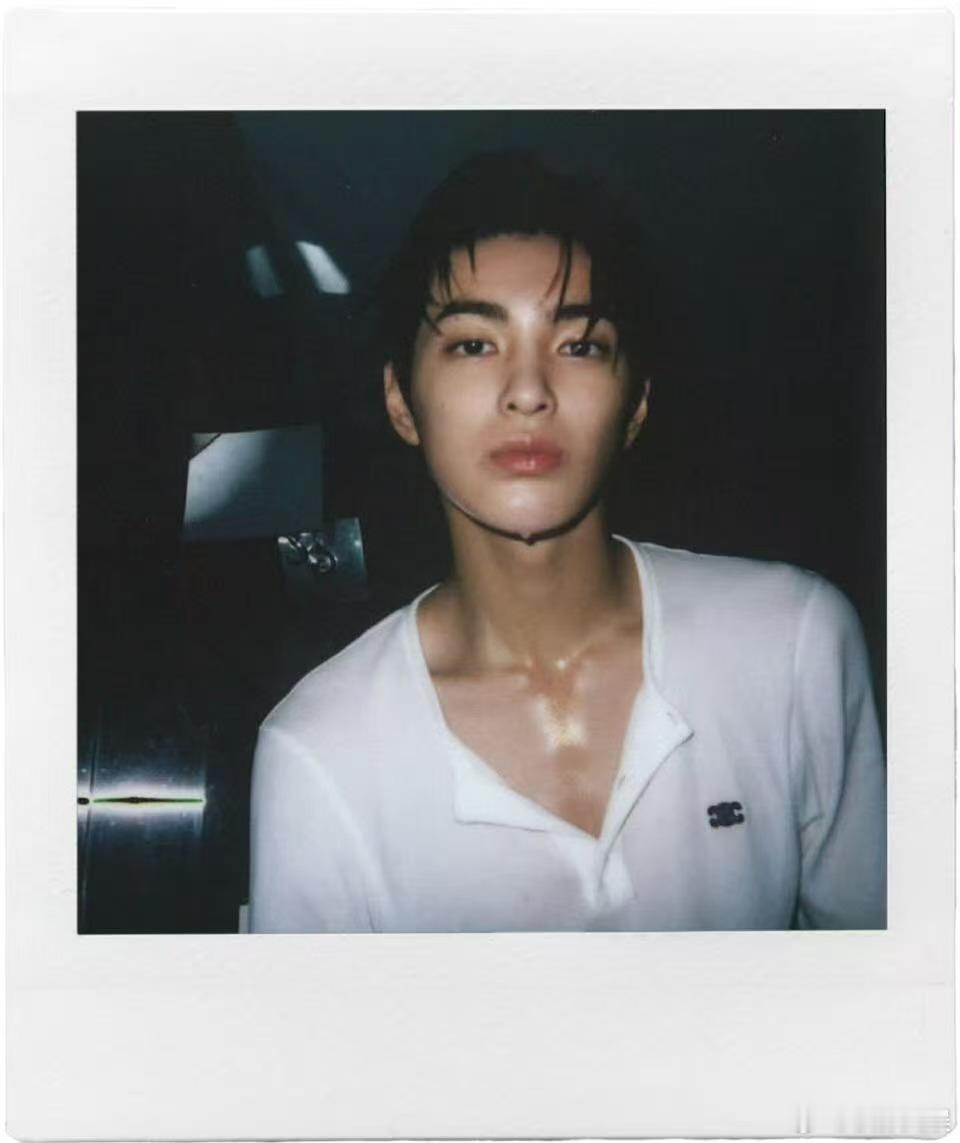 CORTIS宝丽来CORTIS拍立得CORTIS宝丽来，绝了绝了。[思考][思考