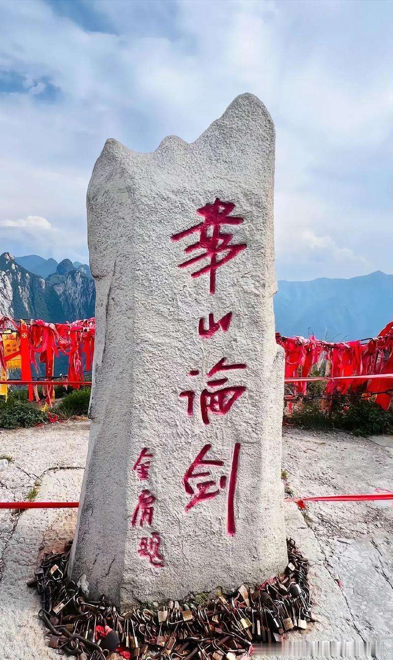 第一每天只喝白开水，不喝咖啡，不喝茶水，不喝饮料。因为喝了这些东西，睡眠不好。