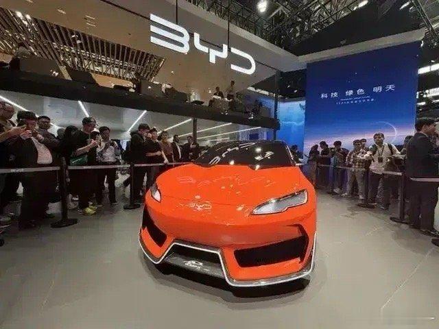 特斯拉的拥趸们总是号称特斯拉开源，中国的电动车才如何如何2013年比亚迪的电动大