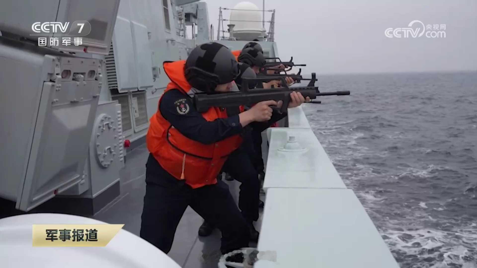海军水面作战舰艇枪帆部门全部换装新步也只是总产量的零头，兵种规模还不如海军的场站