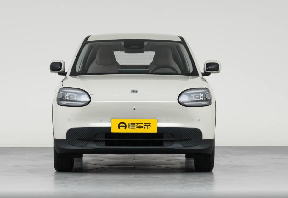 近日，奇瑞QQ3 EV开启预售，共4款车型，预售价6.8920 - 8.9985