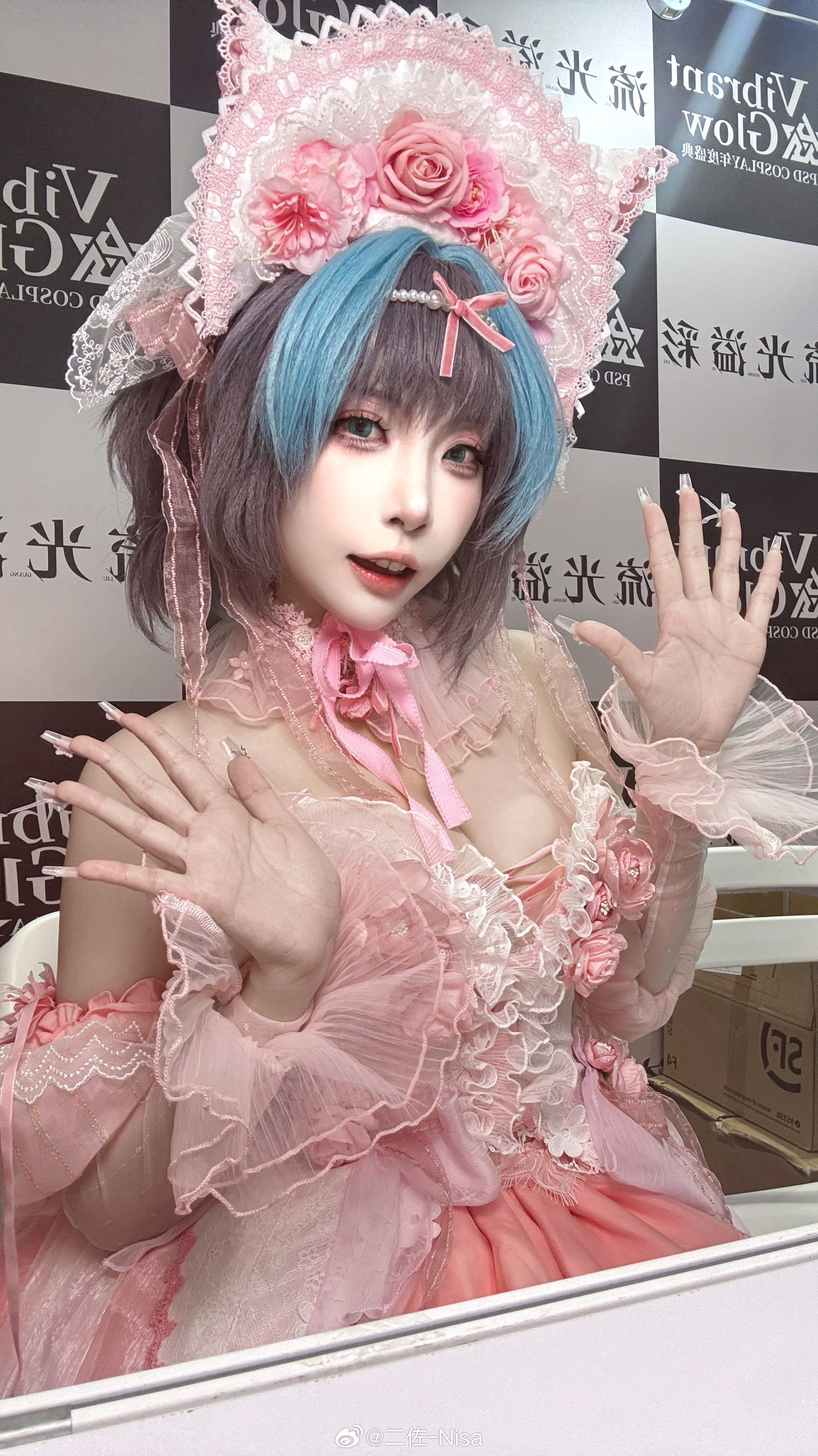 今天在psdB区本子出了点特殊情况明天才能到所以不会待太久抓紧时间来找佐佐吧 