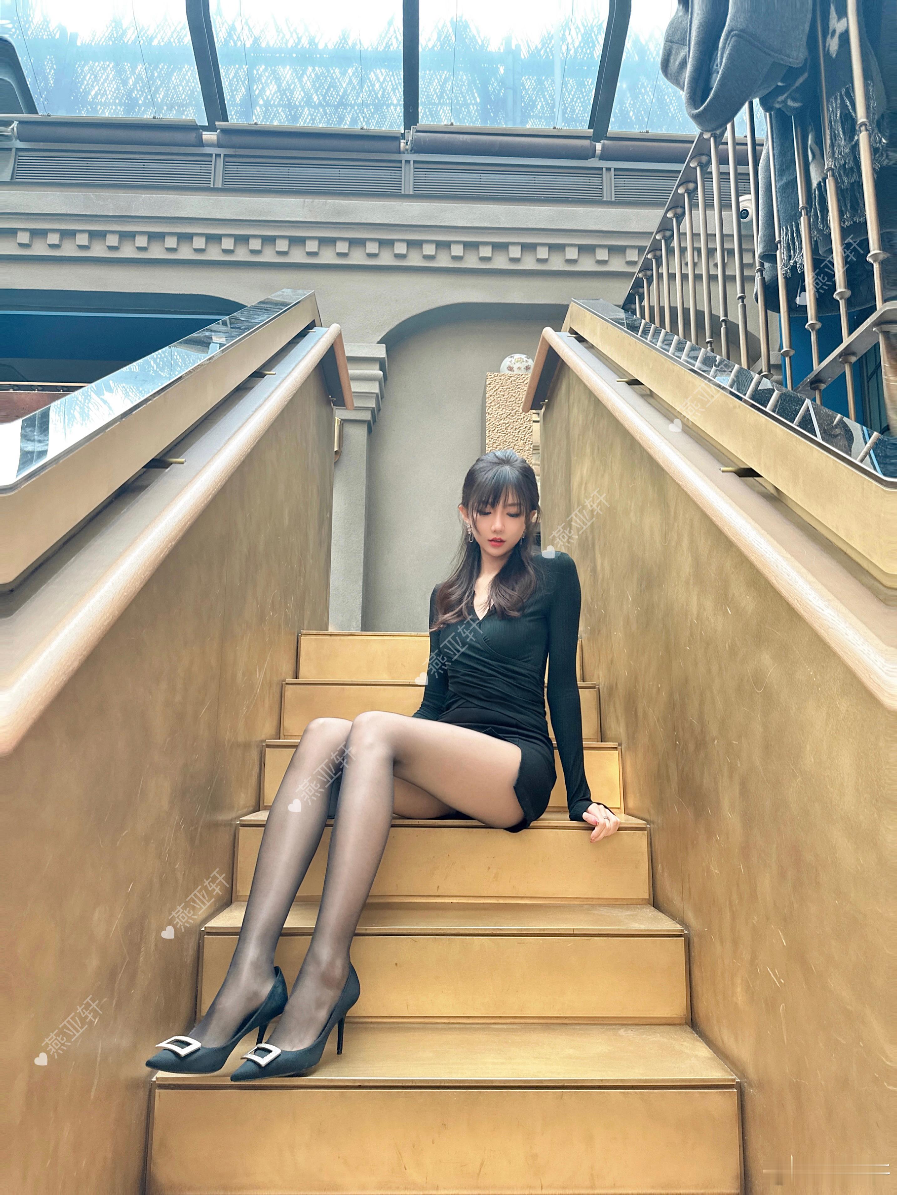 all black🖤OOTD今天穿什么涞觅,不止丝滑 ​​​