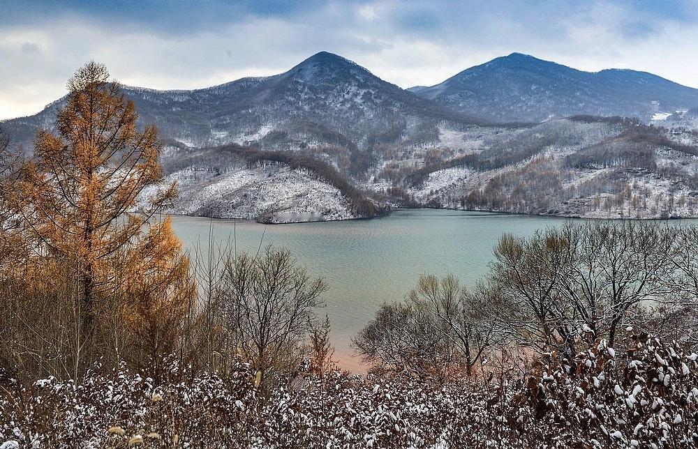 【隐忍，就是要对自己狠，没有隐忍哪有春天，得等得盼得熬，因为事情都是有周期性的周
