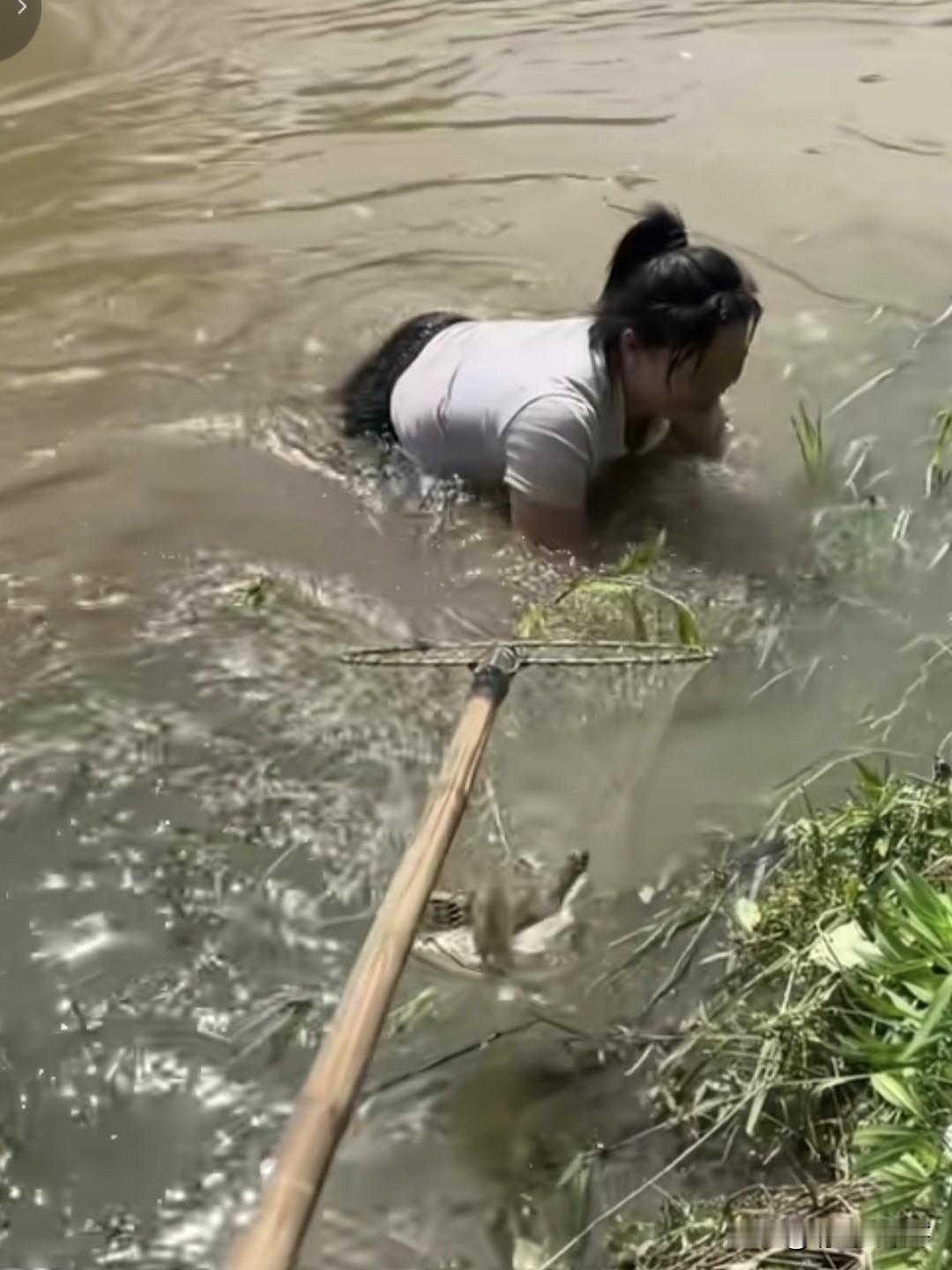 想当年我也是十里八乡摸鱼的一把好手