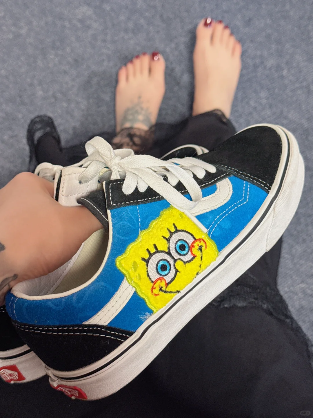 帆布鞋配长裙 继续可爱