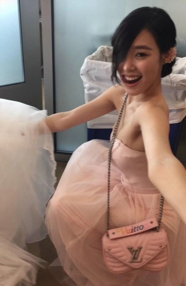 少女时代Tiffany下辈子我也要拍出这种不经意美照