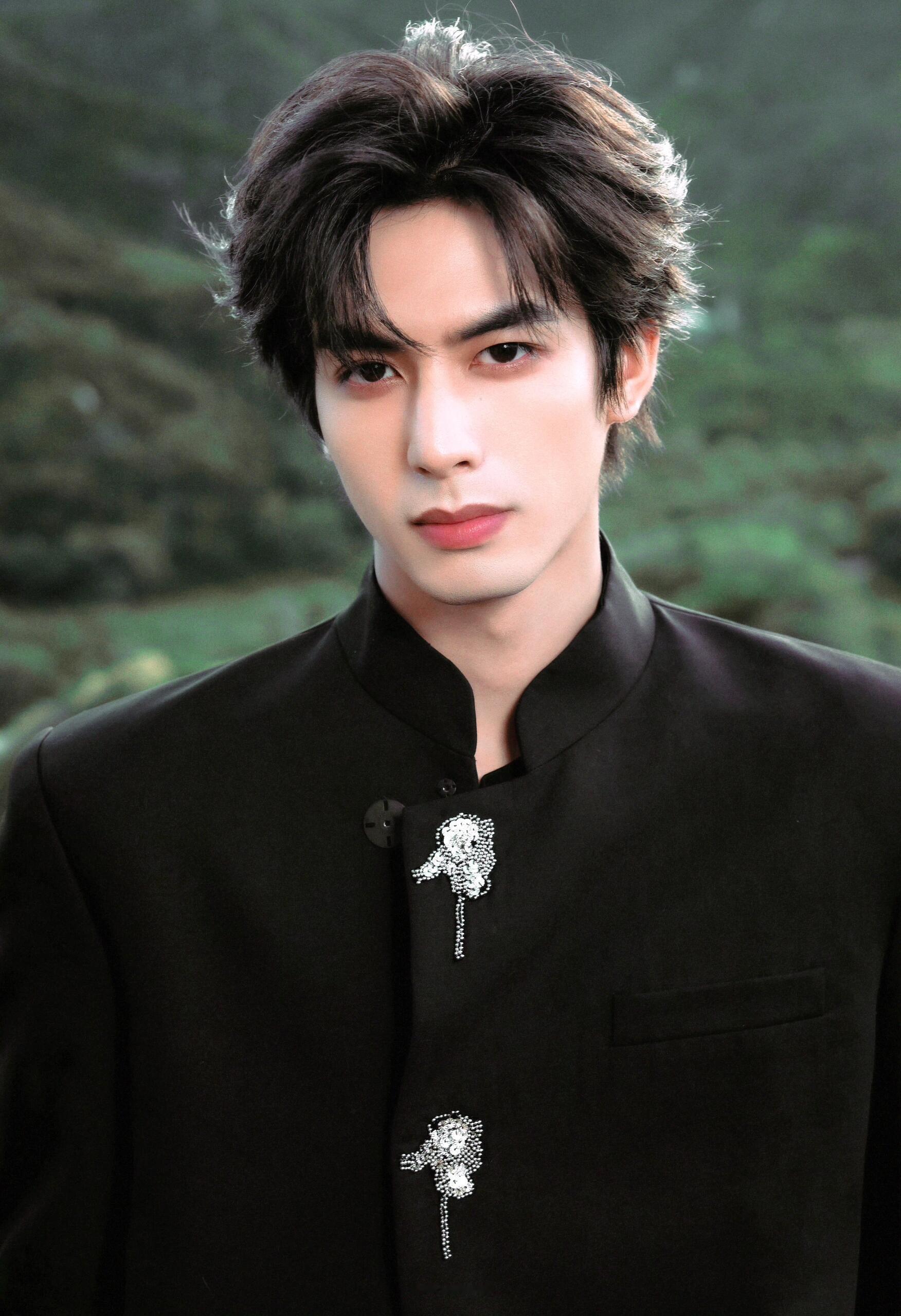 宋威龙朱一龙汪苏泷可以是同一人 真的被宋木子笑晕！一本正经地演，却处处是笑点，还