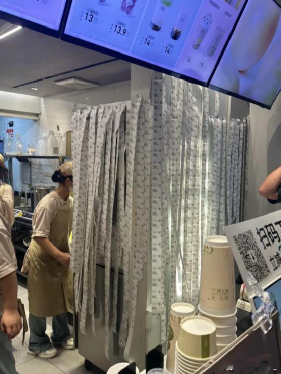 千问回应免费奶茶活动 奶茶店今天不亚于当年的外卖大战