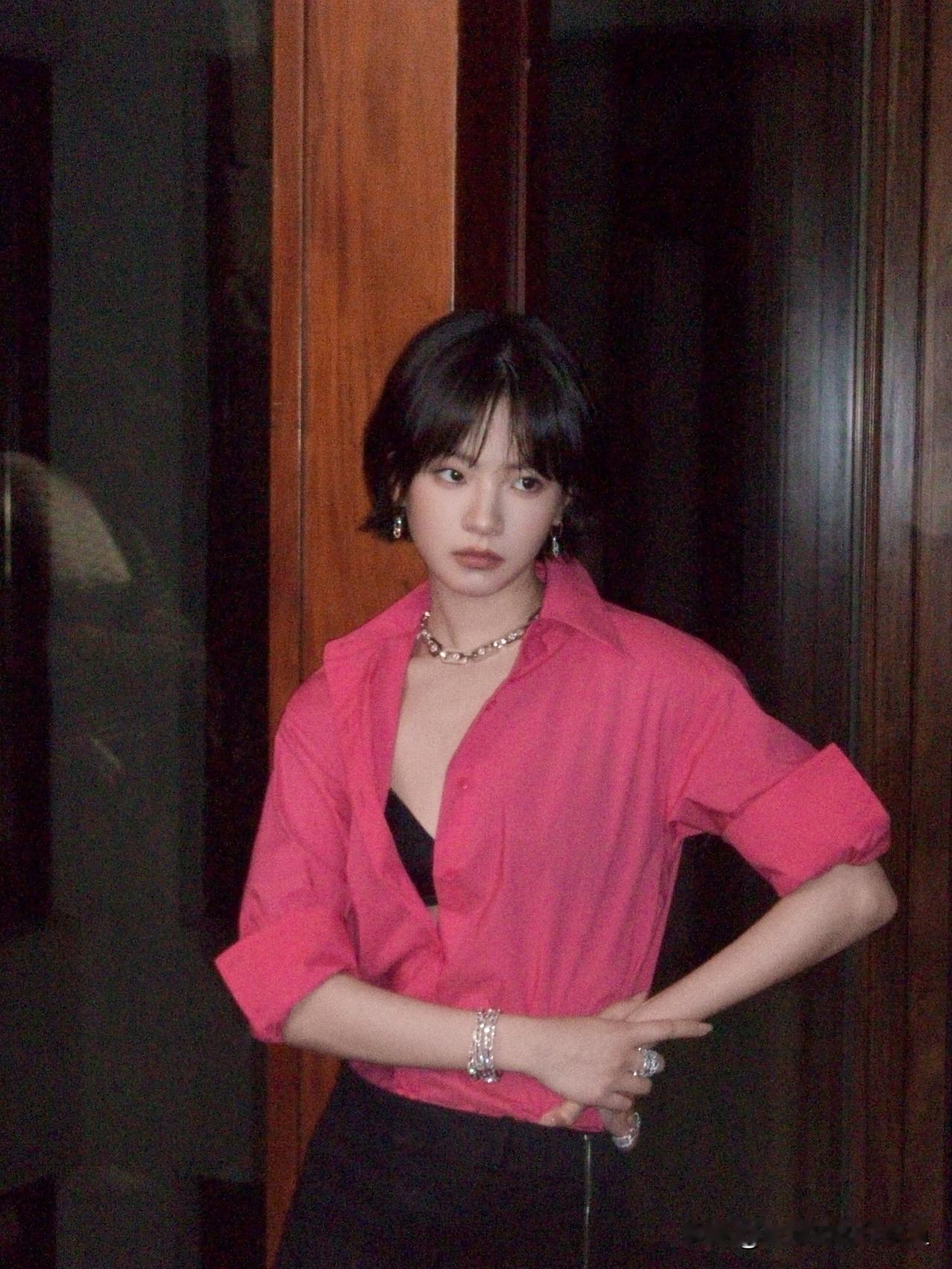 李庚希分享图片