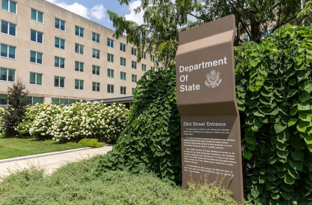 特朗普政府大规模召回驻外大使，美国务院官员：这一举措前所未有