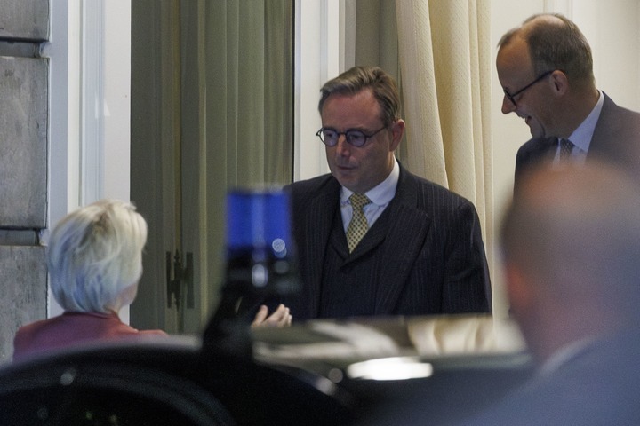 #俄警告欧盟动用俄冻结资产后果严重# 【俄警告：动用被冻结俄资产将给欧盟带来严重