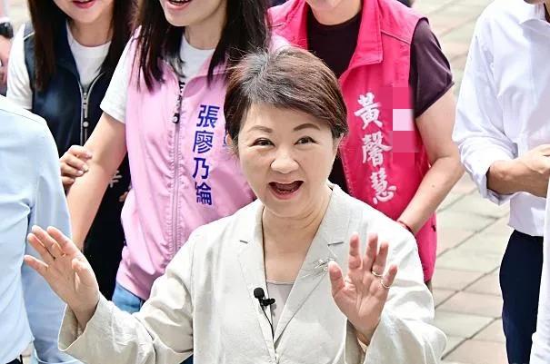 郑照新将在9月2日赴陆，为卢秀燕年底赴陆提前做铺垫？卢秀燕回应来了，并未做出否认