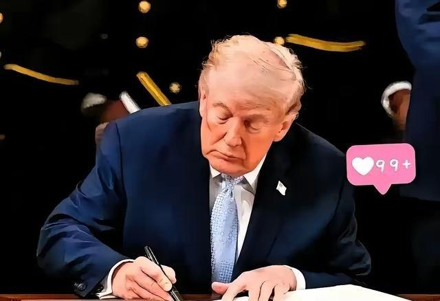 特朗普 这回舒服了，这回真的可以千古留名了 不光能在任上执掌 美国 ，还能把自己