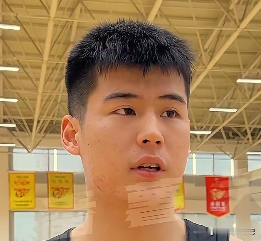 对位迪亚洛，陈家政赛前发言已经做好充足准备！
今晚广东对阵山西，迪亚洛是广东的重