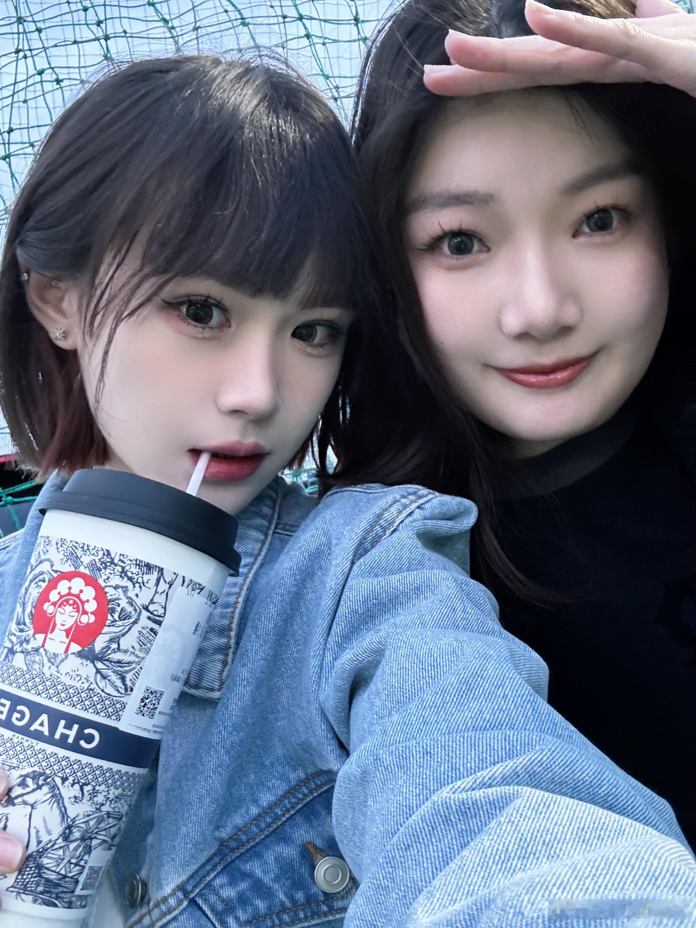 友宝女^_^ ​​​
