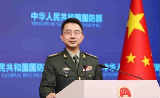 国防部直接下达硬核指令，全面锁定所有十八岁的男性公民！从今年起，必须按规定完成兵