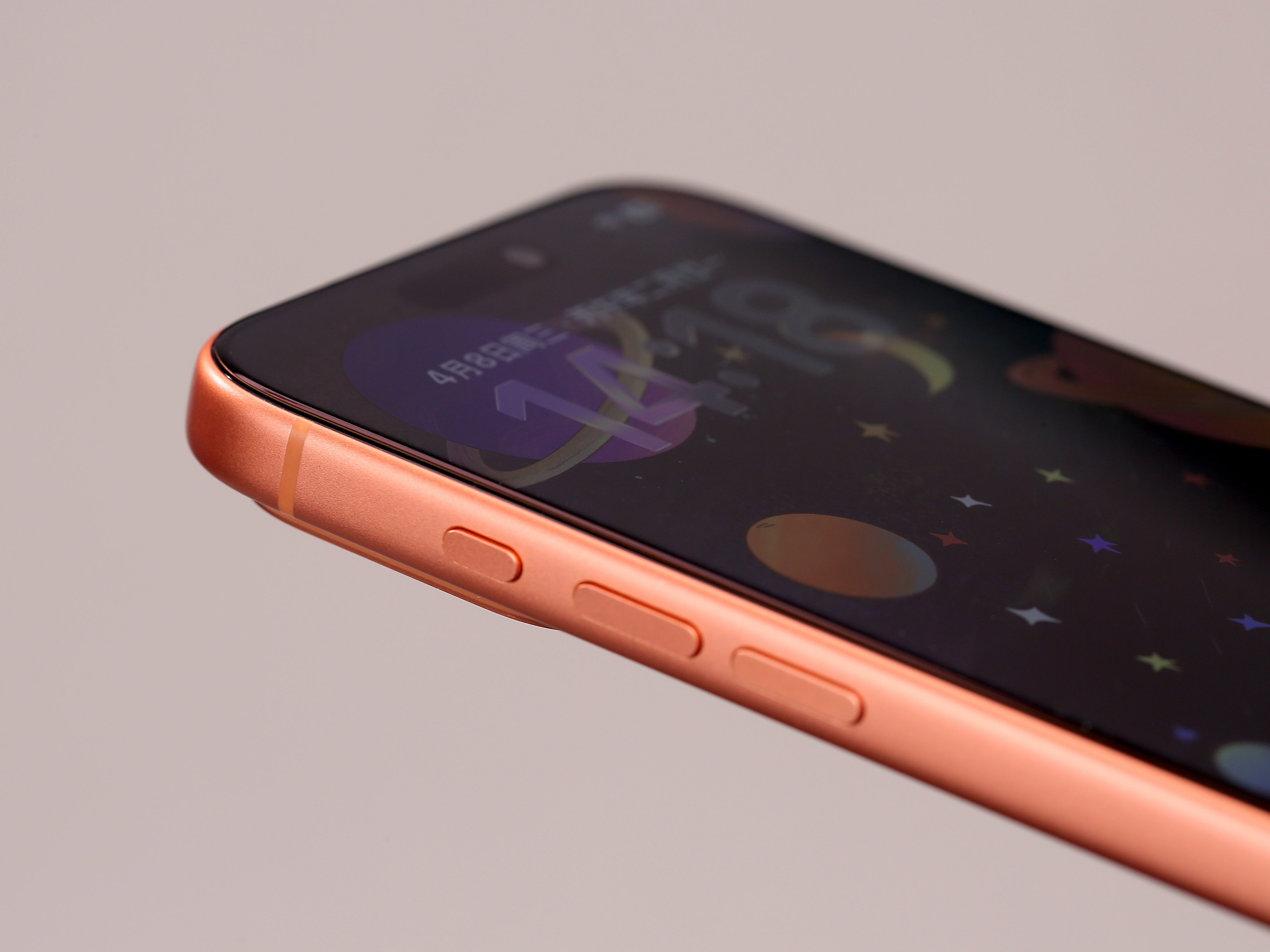 iPhone17Pro /17ProMax 都见峰1:1钢化玻璃热弯3D AR 