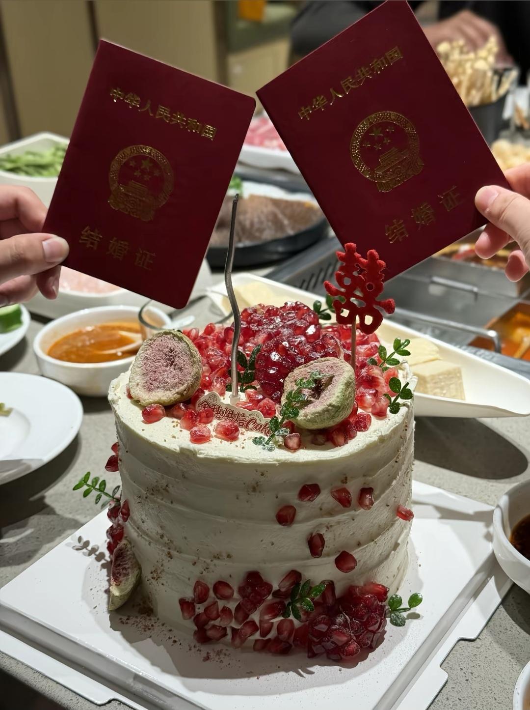 “不好意思 今天更的有点晚了”