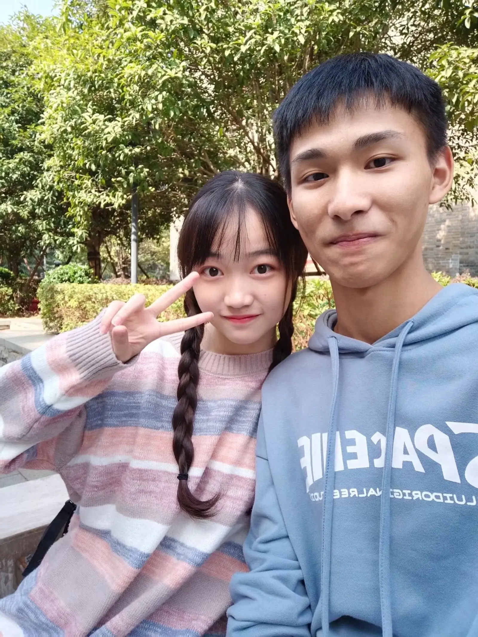 因为是你 我才决定结婚的。
