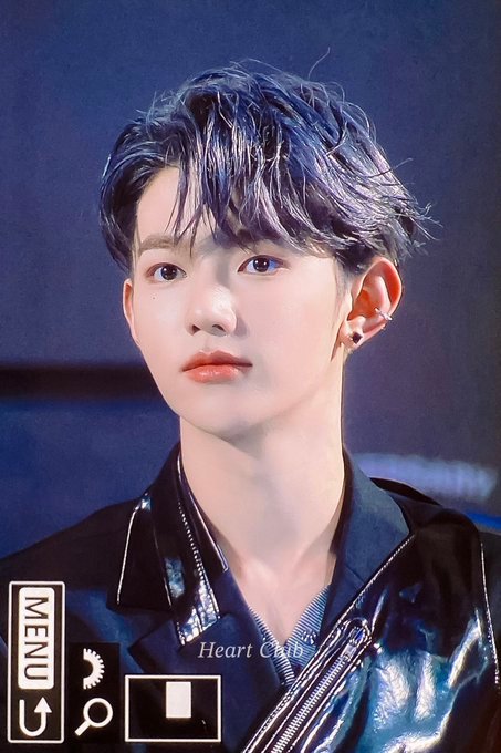 OMG……………………………🥺🤤💦/#章昊 无情的点头机器#/#ZB1本赏