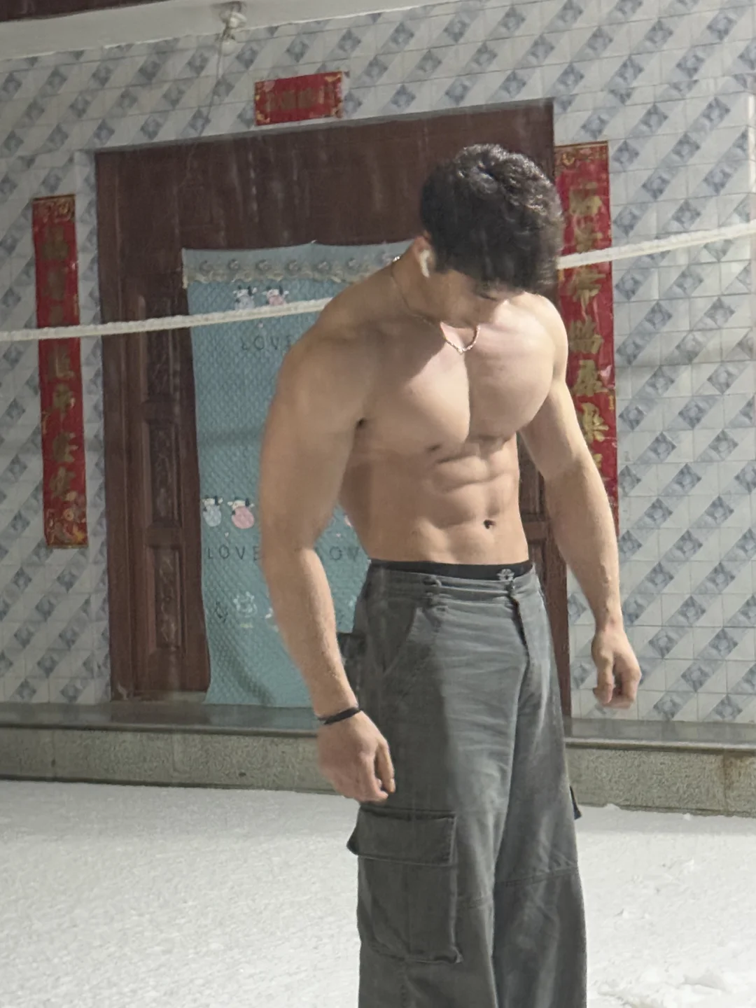 强壮是征服天地最原始的语言