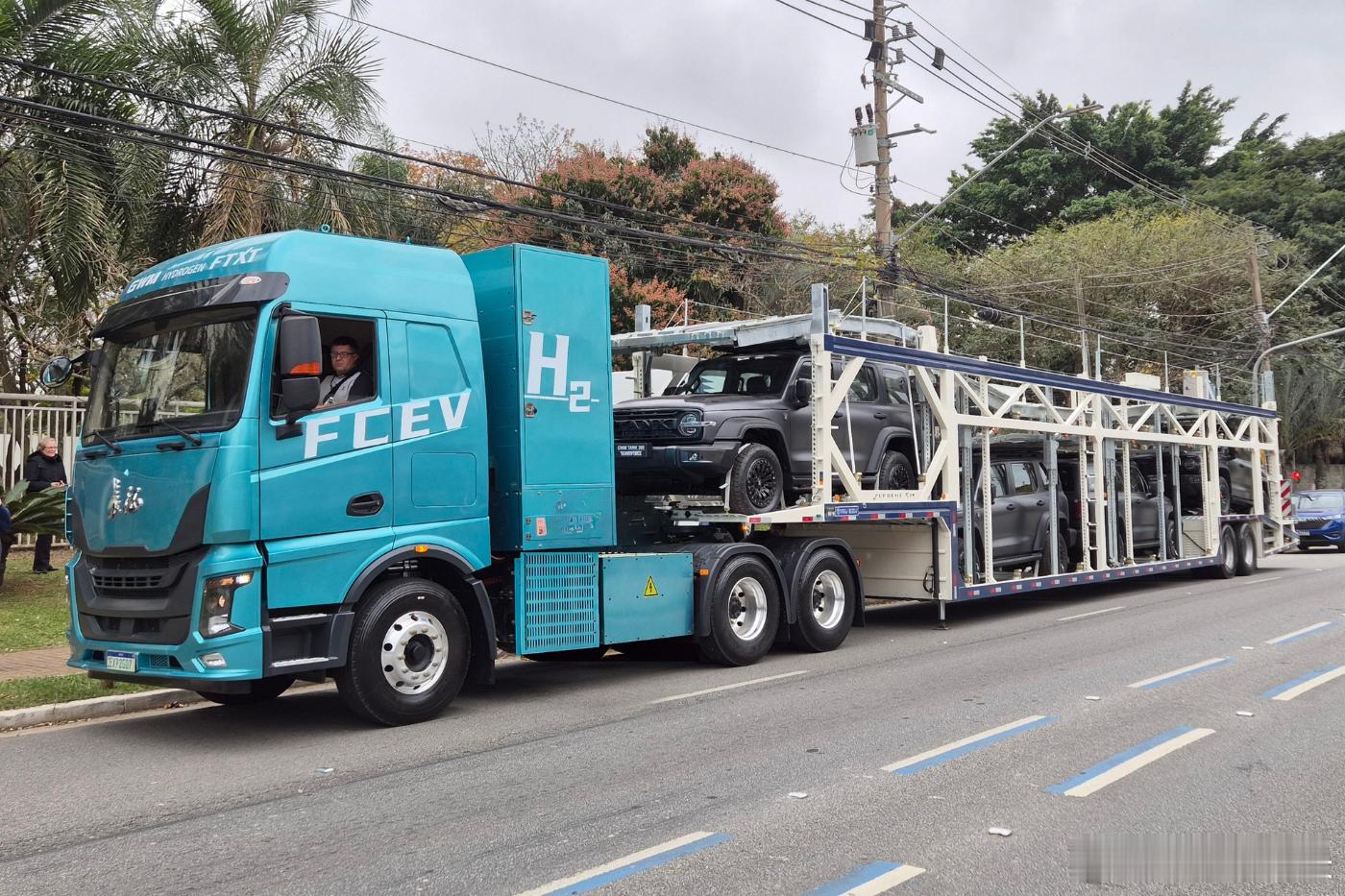 拉丁美洲，首台量产投入市场运输的氢能源商用车，长城长  征氢能源商用车[偷乐]我