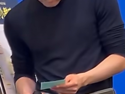 集美漏点了 自爱好吗