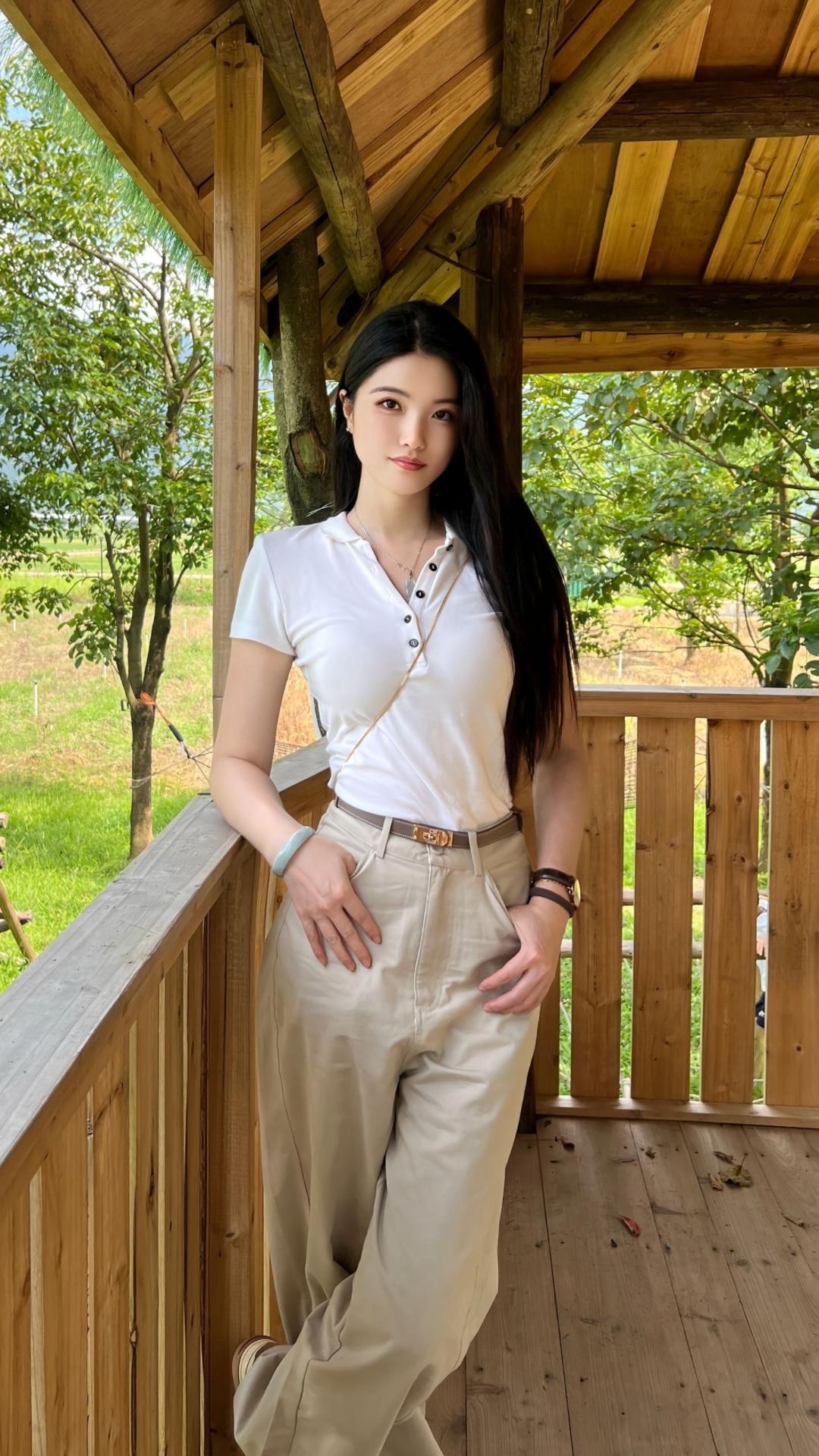 风华正茂当然要落落大方！在你眼里，什么样的女人最漂亮 分享甜美小姐姐随手拍 随手