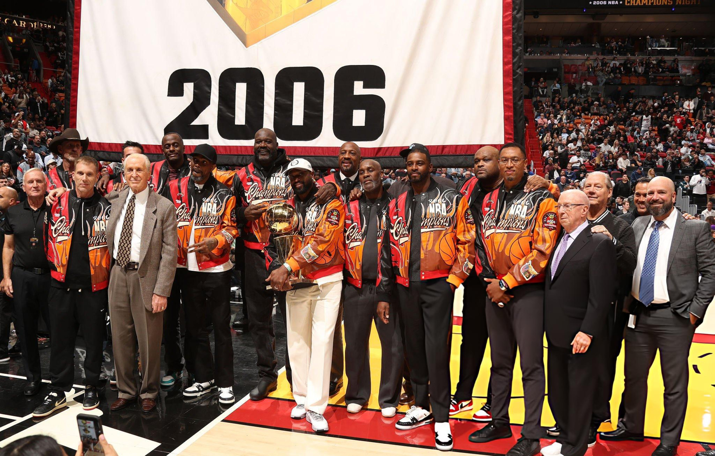 夺冠20周年！06年热火冠军成员再聚首！ 