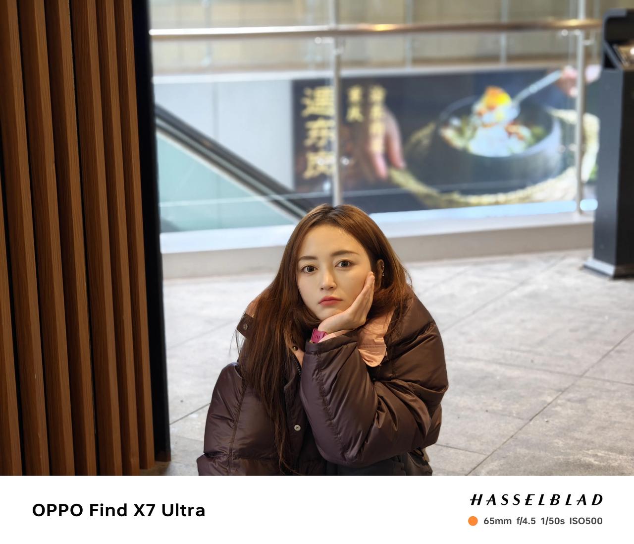 自从有了OPPO Find X7 Ultra，拍照片再也不用管背景了，只需要看人