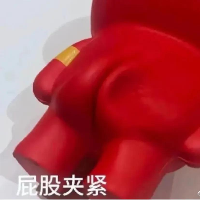 啊啊啊!我现在在去被求婚的路上...
谁懂啊!知道男朋友什么时候求婚，他们都以为
