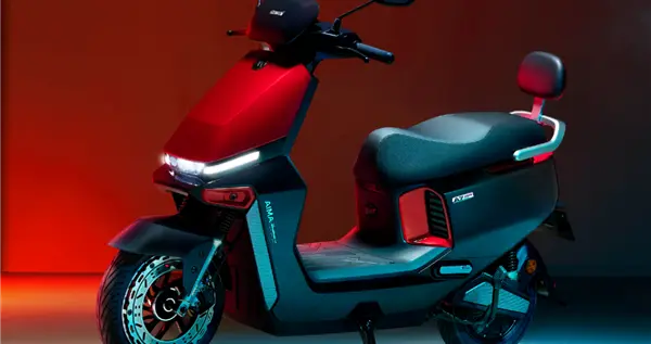 爱玛电动车：新国标车不能带小孩系非主流产品 我们的可以