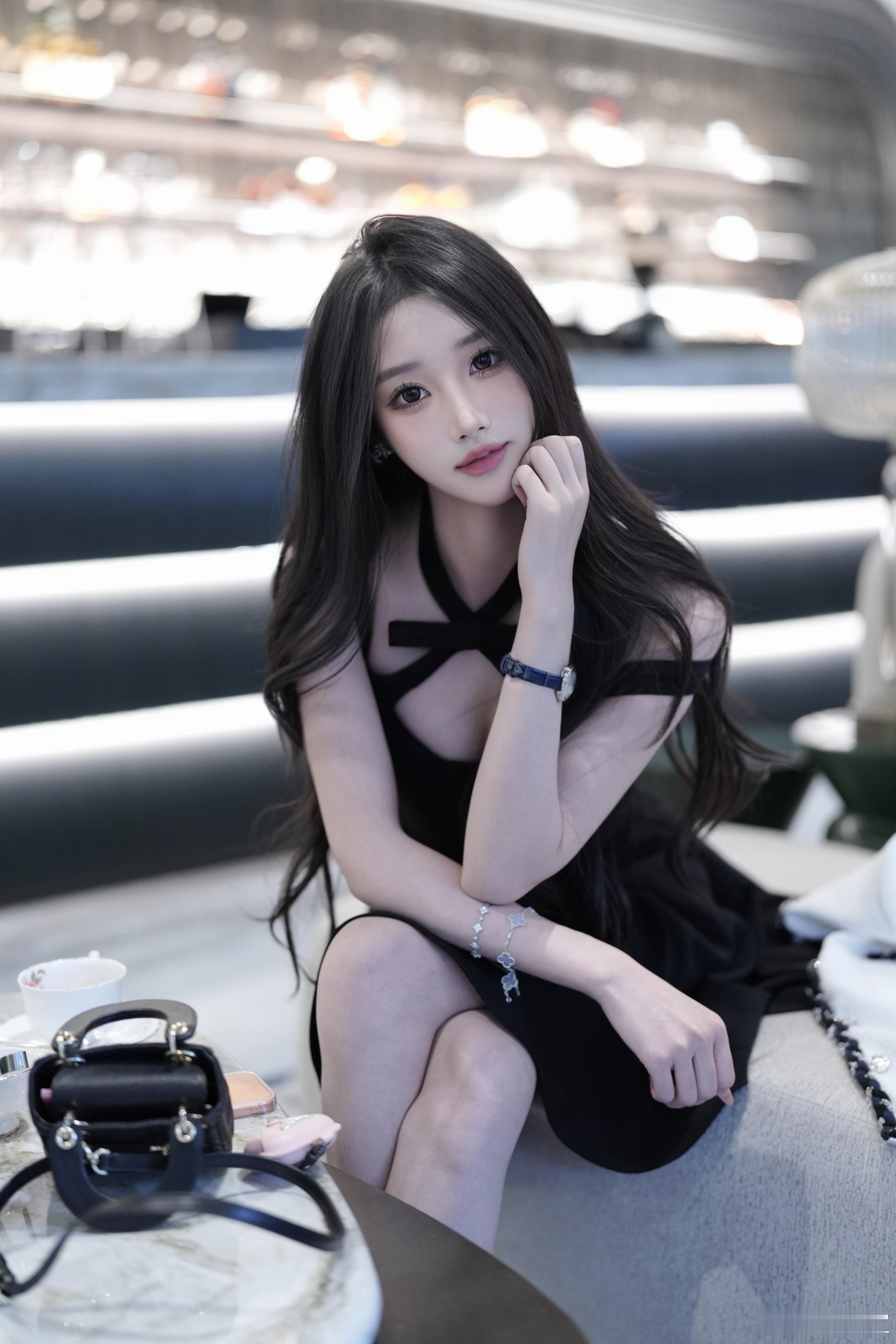 两种色调  ​​​