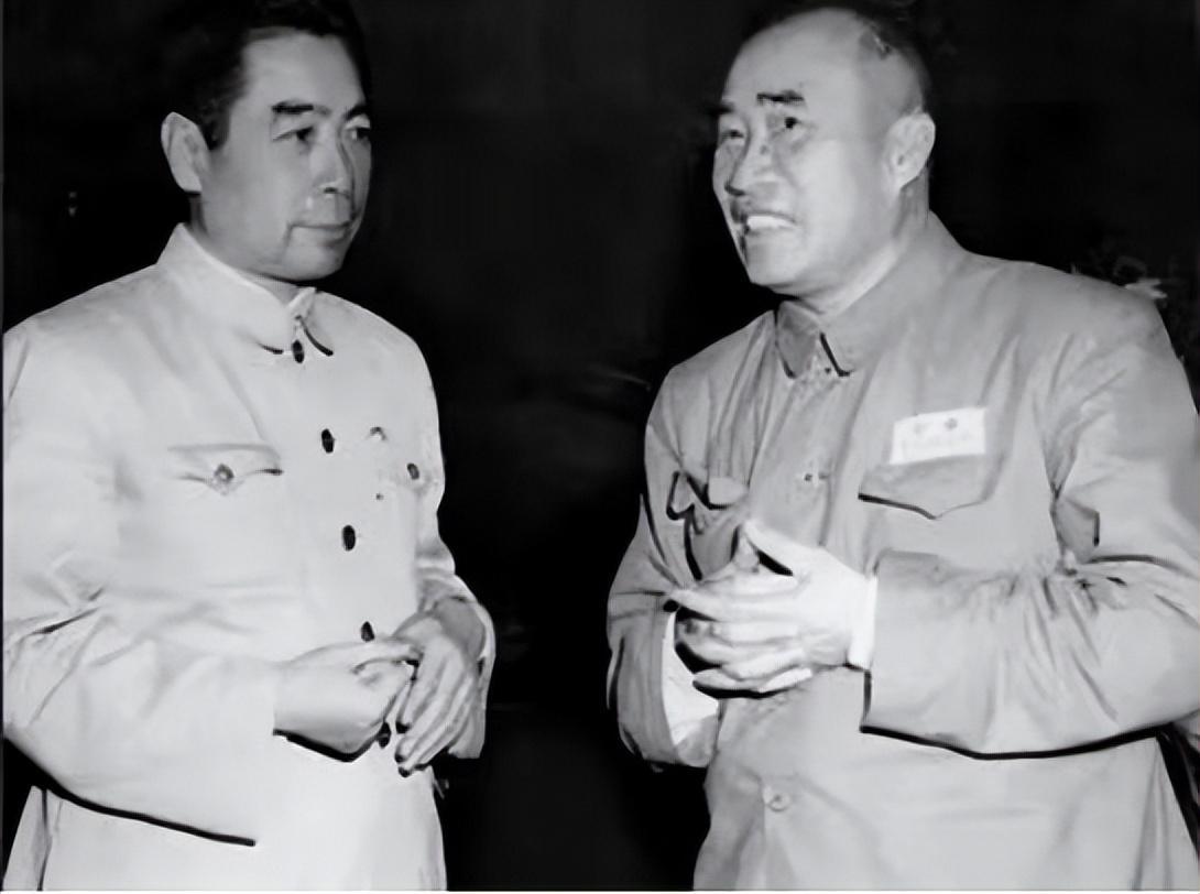 1979年，有人建议要保留汪东兴的职位，但是陈云却认为，如果让他再继续担任，就算