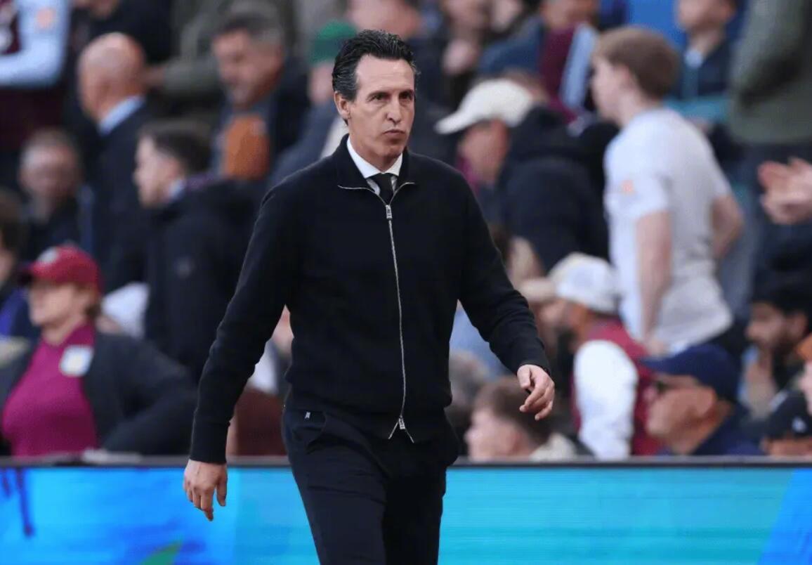 talkSPORT首席记者Alex Crook的最新报道，皇家马德里已将英超主帅