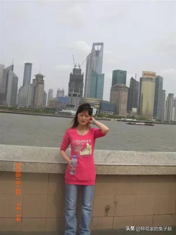 08年黄浦江边，那时候才20多岁，这一转眼快20年了！