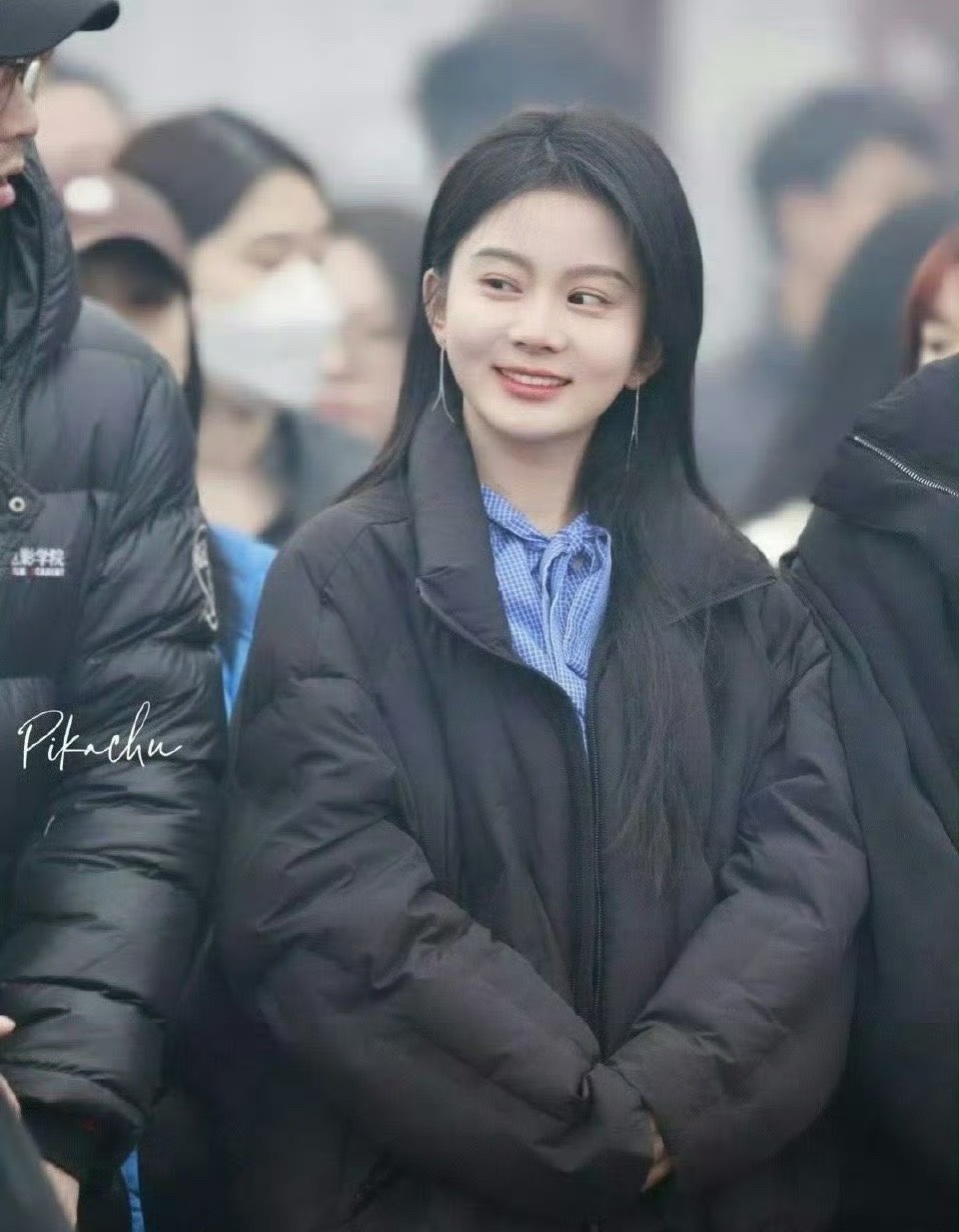 短剧女主为什么一演长剧就变普了 ​​​