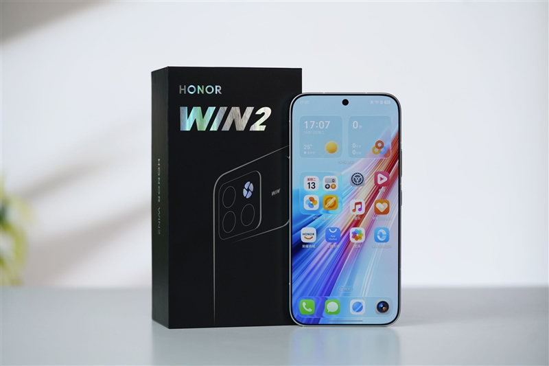 2K 185Hz屏幕+双风扇散热！荣耀WIN2手机评测