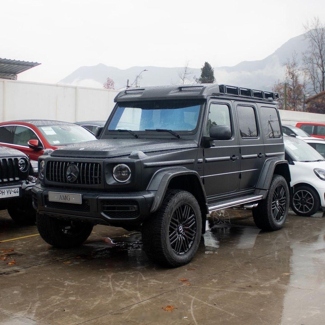 磨砂黑 G63 4x4² 通体黑  ​​​