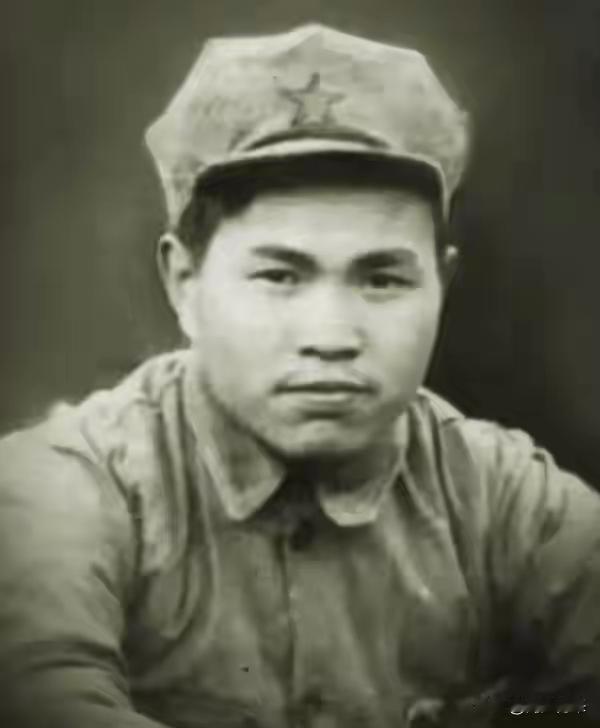 曹祥仁（1914—1975），

湖北大冶人，15岁参加红军，1931年进入无线