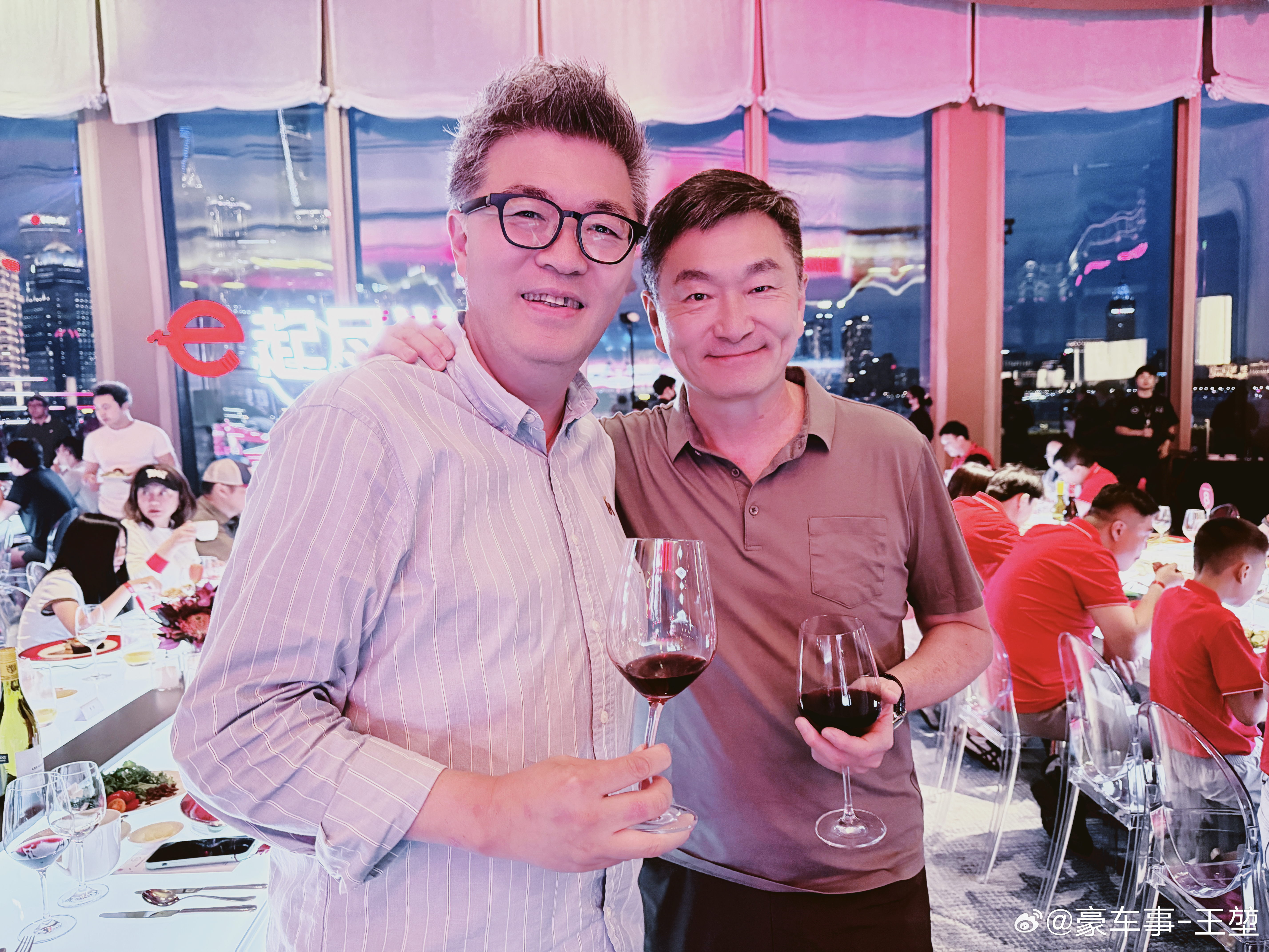 见到玩车大神不要慌，先拍个照发个微博我和汽车的日常大v聊车