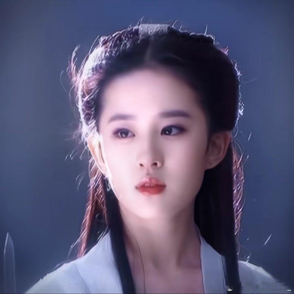 #刘亦菲[超话]# 真的有人不为小龙女神魂颠倒吗？清冷女主巅峰！她所有的发丝都在