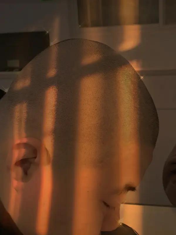 男生统一寸头入校：看似刻板，实为最好的青春管教
 
近期，多所学校要求男生寸头入
