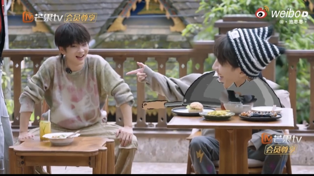 周震南何洛洛第一第二这么拿的 蘑菇屋再现选秀DNA！周震南何洛洛为头衔拼尽全力，