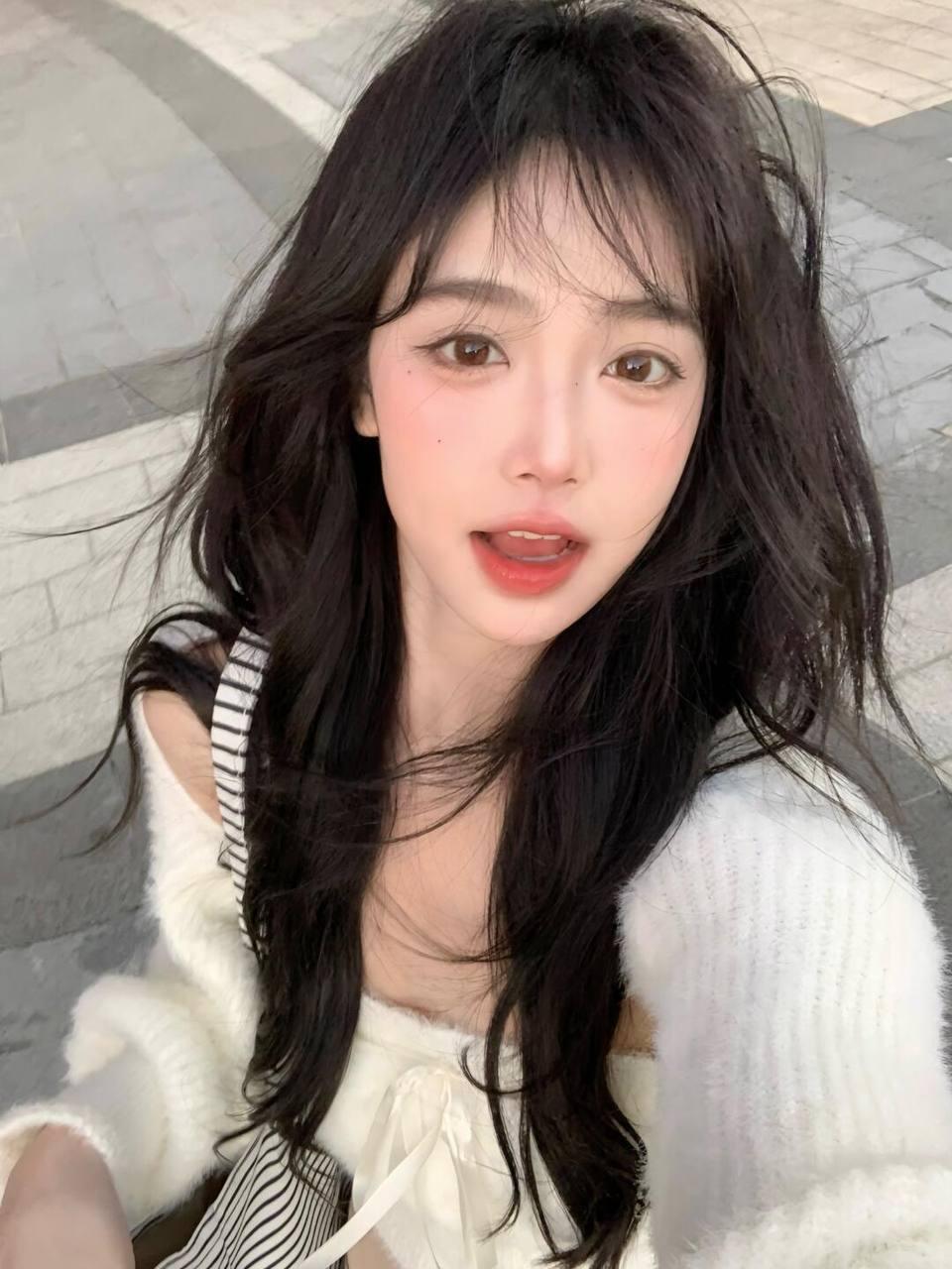 元气满满的一天，从微笑开始！😊🌞元气可爱吖 甜美微笑写真