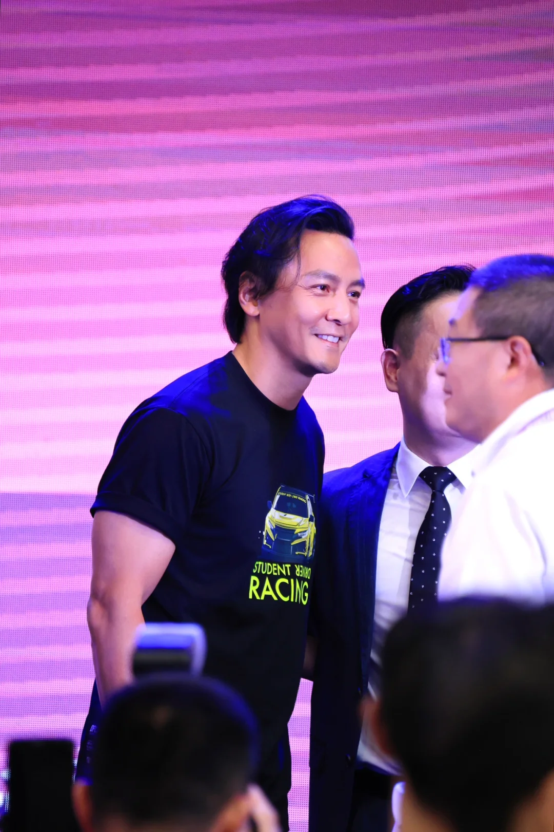 吴彦祖现身苏州🏎️我一男的看了都把持不住