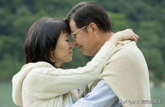 女博士打得一手好算盘，董事长将为自己的婚外情付出高昂代价！

近日，一个女博士和
